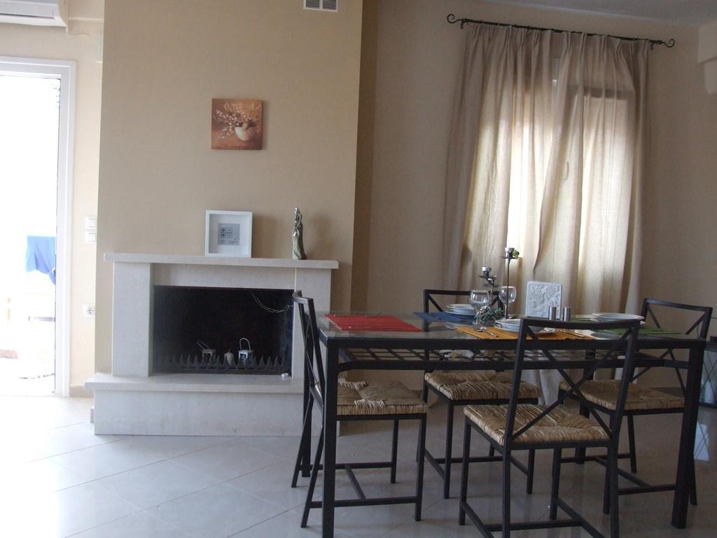 Gorgona Di Thassos Apartment Limenaria  Room photo